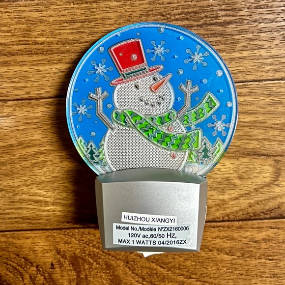 North Pole Trading Co.~ Plug In~Twinkling Night • Snowman • New W/Video - Picture 4 of 12